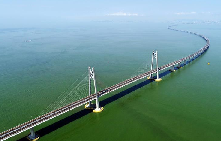 世界最长的跨海大桥——港珠澳大桥