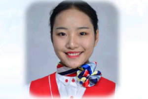 <em>民航</em><em>服务</em><em>礼仪</em>——女性盘发<em>要求</em>——<em>正面</em>