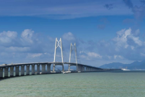 港珠澳大桥——中国境内连接香港、珠海和澳门的跨海大桥
