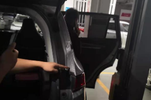 效率低 质量差 昆明威马<em>汽车</em>售后店遭投诉