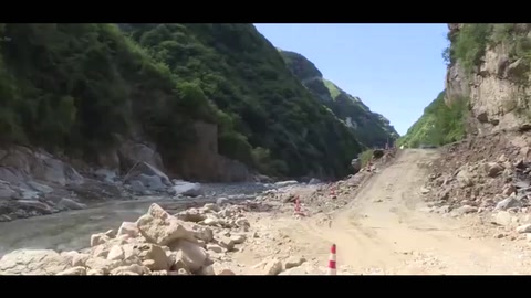 101省道蓝田<em>水</em><em>毁</em>路段提前抢通