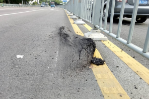 沥青类<em>路面</em>常见病害—拥包