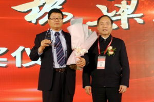 “大国<em>工匠</em>”<em>成就</em>“大国工程”—<em>记</em><em>全国</em>劳模、中国“十大桥梁人物”李军平