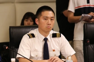 带你了解吴诗翼