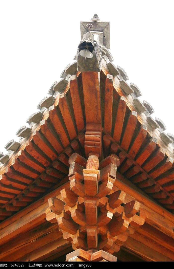传统木质卯榫结构飞檐