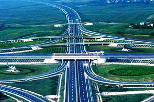 课程标准：道路与桥梁工程技术专业《公路工程技术——施工》课程标准