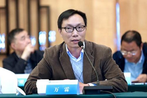 菜鸟网络总裁万霖 全力以<em>赴</em>建设国家智能物流骨干网