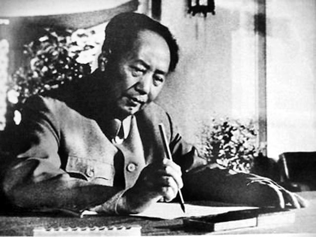 <em>毛主席</em>调研故事