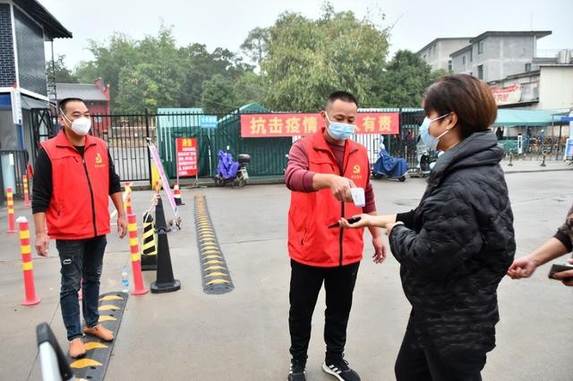 打出摸排“组合拳”确保采样不漏人