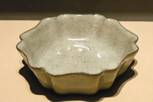 品赏瓷器中的风雅<em>宋</em> 五大名窑珍品荟萃成都