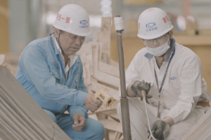 在平凡岗位上勇挑重担，争做创新先锋。