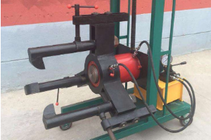 <em>自制</em>拔拉工具