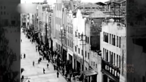 <em>1927</em>年：南昌起义枪响 八七会议召开