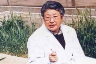 我国作物<em>种质</em><em>资源</em>学科奠基人—董玉琛院士