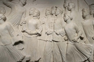 通识课：《中国历史—第九单元中国共产党成立与新民主主义革命的兴起  第19课五四运动与中国共产党的成立》课程思政案例