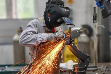 第 47 届世界技能大赛建筑金属构造项目选手<em>周</em>烽：少年负壮气 奋烈自有时